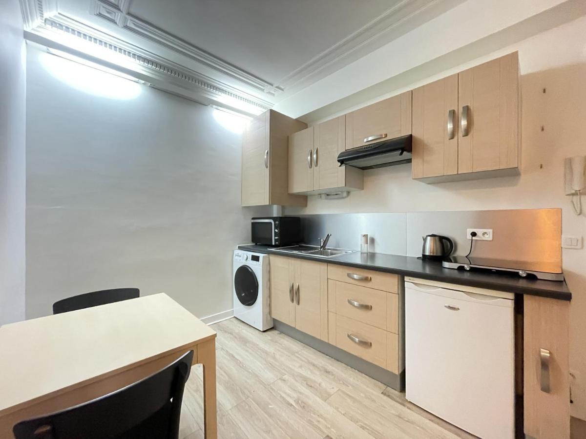 Appartement Quartier Hotel De Ville Free Netflix Paris Exterior foto